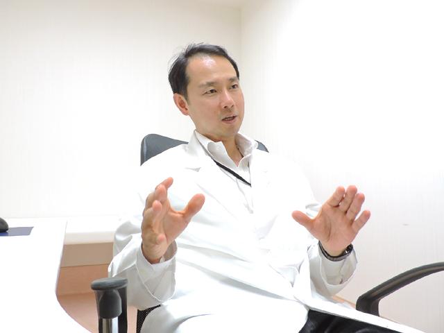 安池 純士 院長