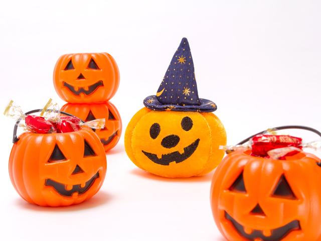 仮装してお菓子をゲット！ハロウィンキッズパレード開催