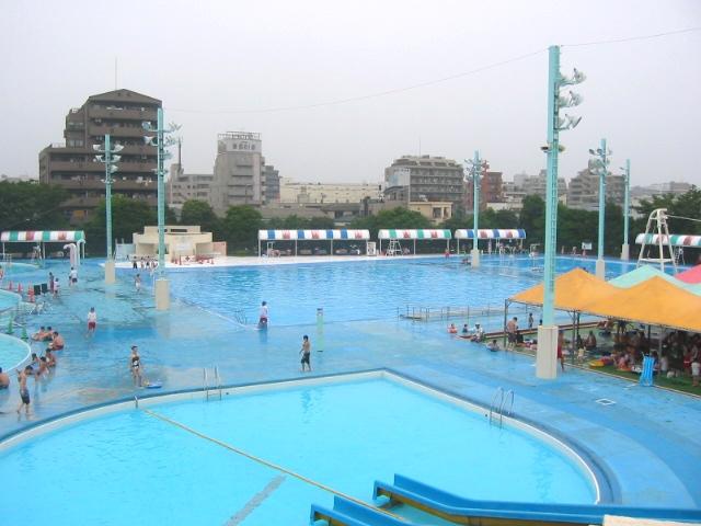 江戸川区プールガーデン