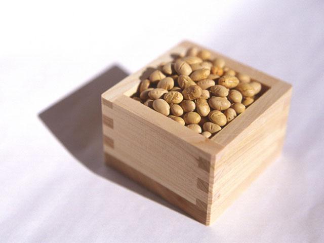 柴又帝釈天　２月３日節分会豆撒式