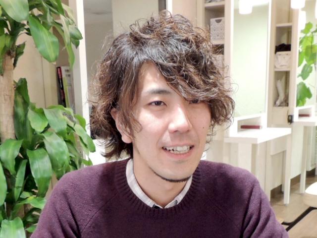 高橋伸弥 店長 & あいり ネイリスト